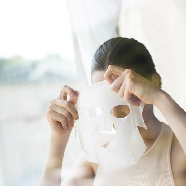 BUTTERBUR FACE MASK